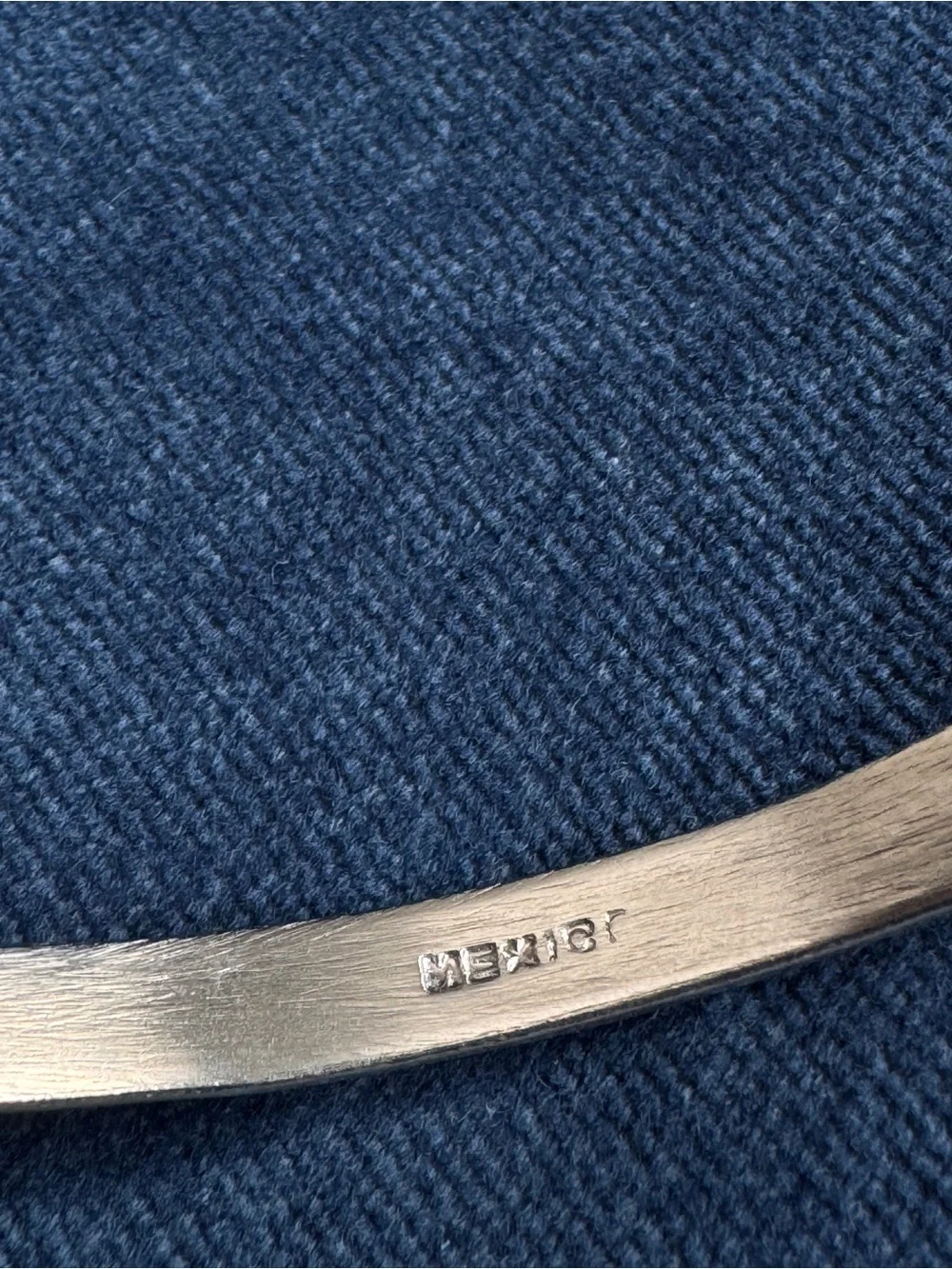 Vintage Mexico 925 Sterling Silver Flower engraved Bangle Bracelet